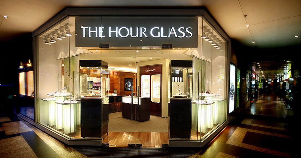 You are currently viewing the hour glass @ peninsula plaza