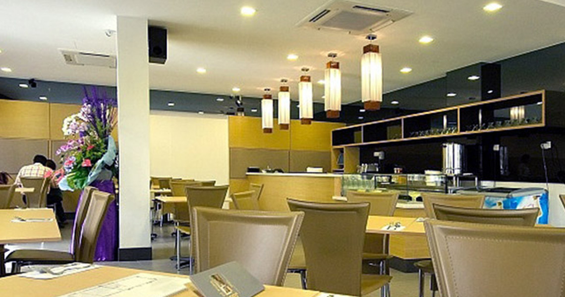 You are currently viewing jade of india @ race course rd